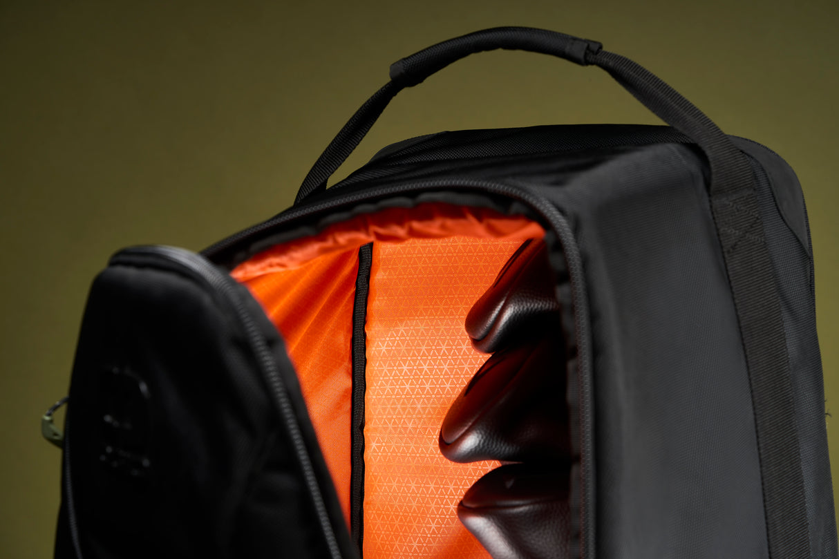 OGIO Renegade Travel Cover - Black